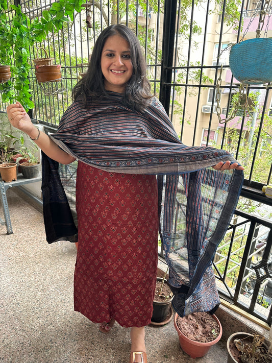 MAROON AJRAKH MAHESHWARI SILK HANDBLOCK THREE PIECE SET SUIT
