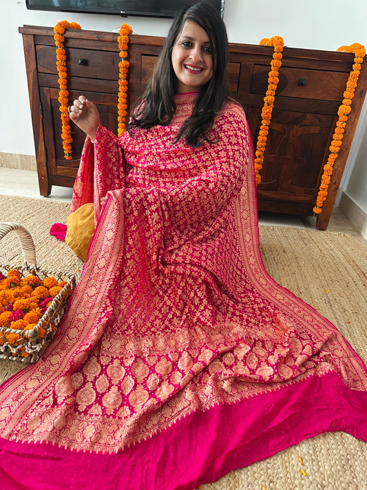 Fuchsia pink Handwoven NeemZari Bareek Bandhani in Khaddi Georgette dupatta BD-1026