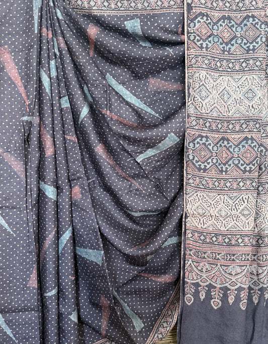 CHARCOAL BLACK AJRAKH TUSSAR HANDLOOM SILK SARI WITH BORDER TAS 1