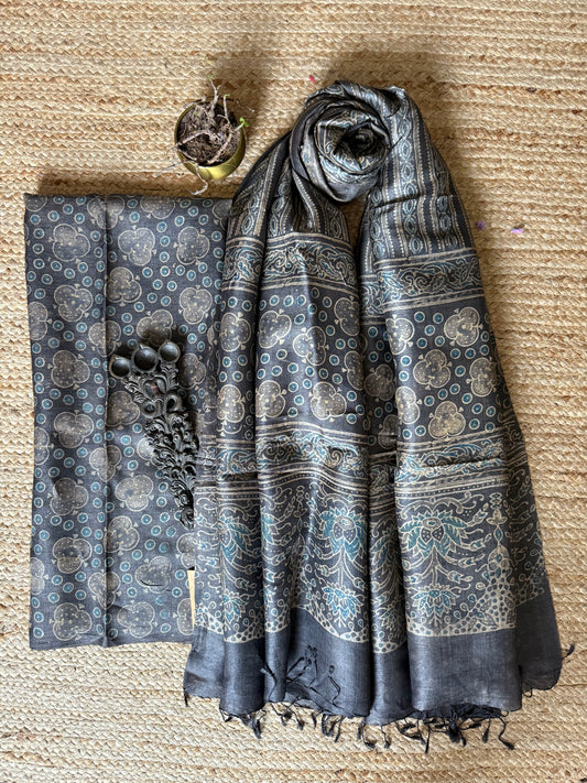 ASH GRAY AJRAKH TUSSAR SILK HANDBLOCK SUIT SET TSS- 14