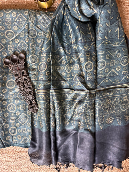 INDIGO BLUE AJRAKH TUSSAR SILK HANDBLOCK SUIT SET TSS- 16