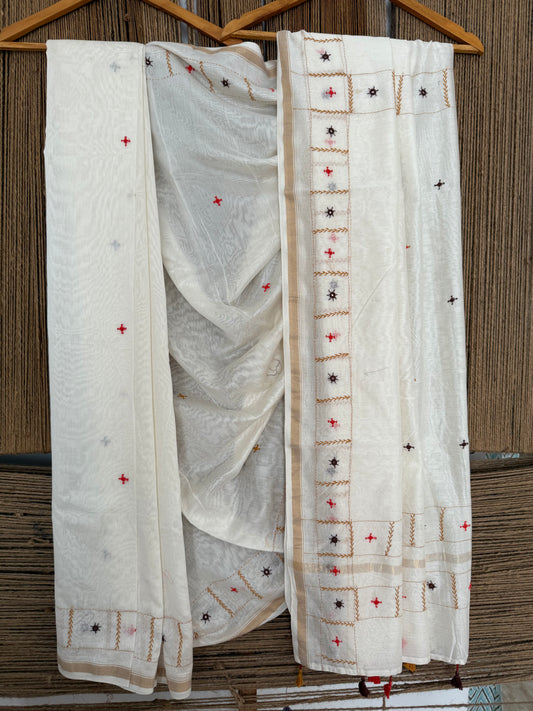IVORY CREAM HANDCRAFTED HAND EMBROIDERY MIRROR WORK CHANDERI COTTON SILK HANDLOOM SARI