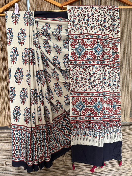 BEIGE MULL COTTON AJRAKH HAND CRAFTED SARI