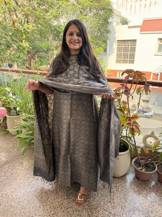 Ash gray ajrakh tussar silk handblock suit set tss- 9