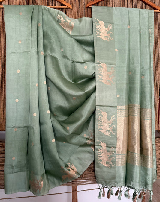 Light Spring Green Mango silk certified handloom banarsi sari with woven zari