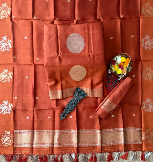 Alloy Orange Katan silk certified handloom banarsi kadwa booti three piece suit cbs-58