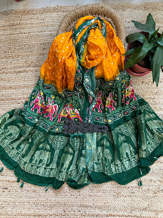 MUSTARD SILK BANDHANI DUPATTA WITH PATOLA PRINT IN NAKSHI BORDER