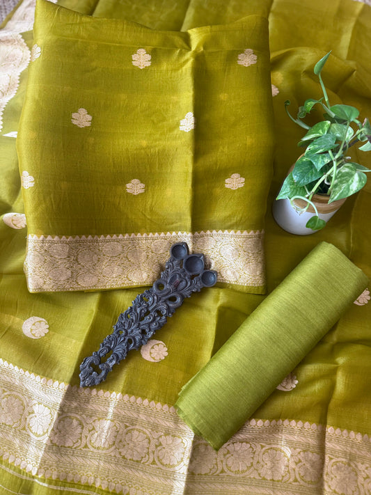 Citrus Green Kora Silk Certified Handloom Banarsi Kadwa Booti Three Piece Suit