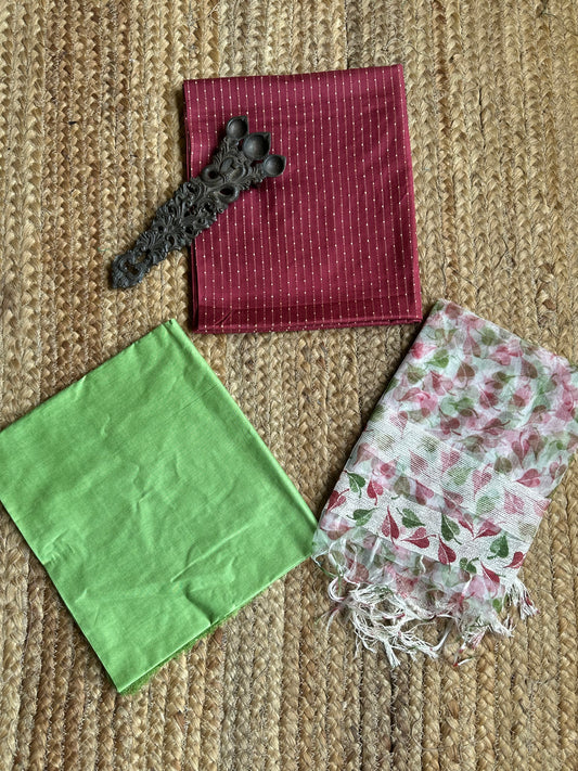 RUST MAROON WITH GREEN SOLID KURTA WITH ORGANZA HAND WOVEN DUPATTA