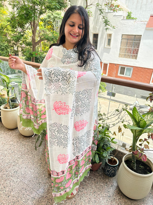 GREEN PINK LINEN COTTON HANDBLOCK SUIT SET