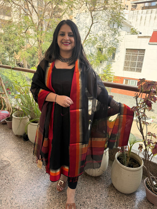 Black maheshari border silk handloom kurta set