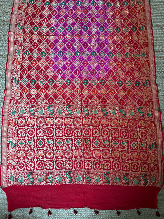 Red & pink ombré shade Handwoven Bareek Bandhani in Meenakari Jaal Premium Georgette dupatta