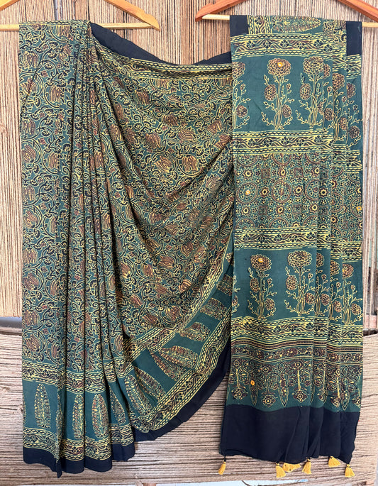 GREEN MULL COTTON AJRAKH HAND CRAFTED SARI