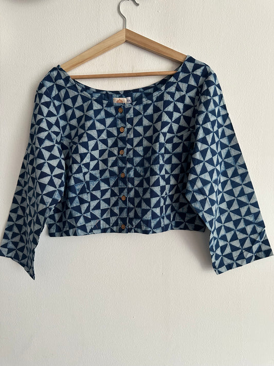 INDIGO AKOLA GEOMETRIC AJRAKH COTTON BLOUSE BLOUSE WITH WOODEN BUTTON
