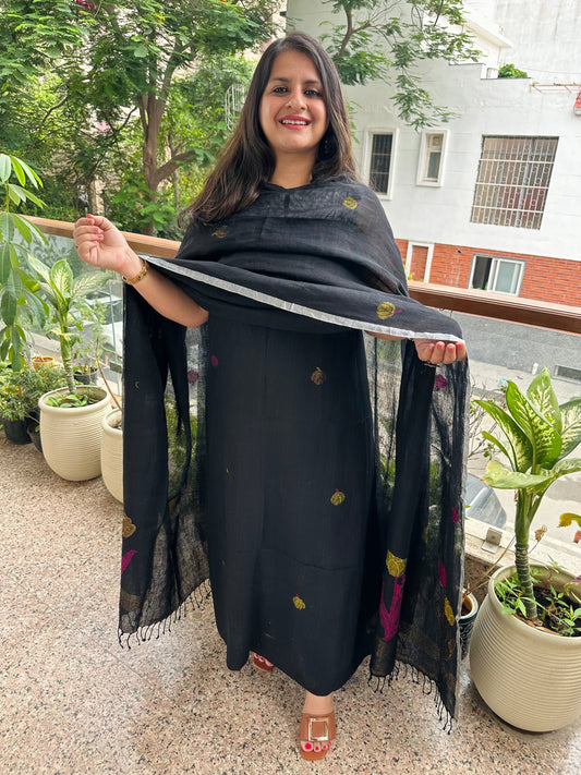 BLACK JAMDANI LINEN KURTA SET LJS-1048