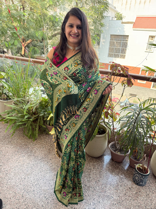 GREEN Handwoven Rai Bareek Bandhani Saree Meenakari Jaal with Khaddi Georgette Mks-13