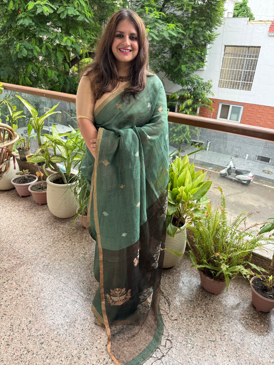 HUNTER GREEN COPPER TISSUE LINEN JAMDANI HANDWOVEN SARI WITH ELEGANT WOVEN MOTIFS