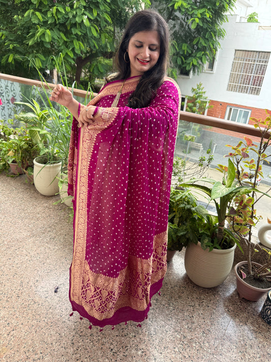 Magenta purple handwoven neemzari bareek bandhani in khaddi premium georgette dupatta