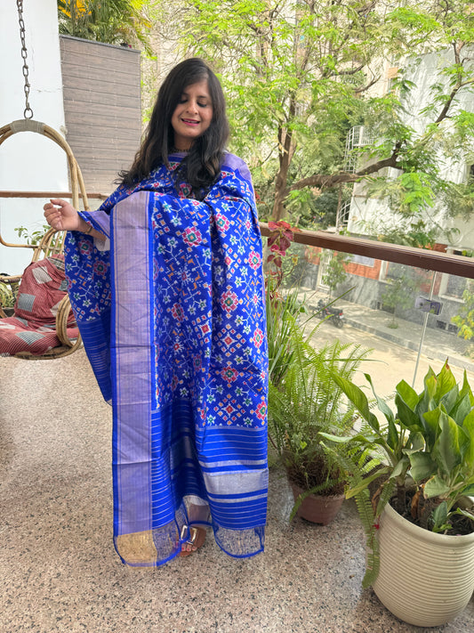 BLUE - HANDSPUN HANDWOVEN POCHAMPALLY IKAT SILK DUPATTA WITH ZARI BORDER