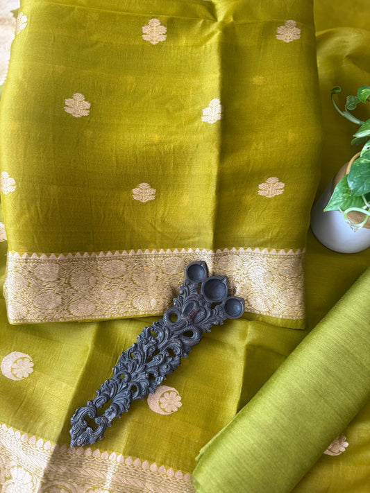 Citrus Green Kora Silk Certified Handloom Banarsi Kadwa Booti Three Piece Suit