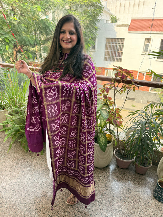 PURPLE HANDWOVEN HANDCRAFTED GAJJI SILK GHARCHOLA DUPATTA GGD-1