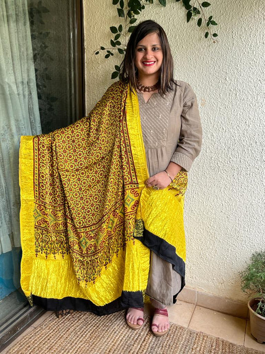 MUSTARD AJRAKH GAJI SILK ZARI WOVEN DUPATTA