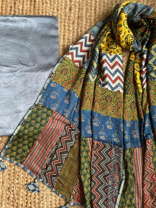 GREY MASHRU SILK KURTA WITH PATCHWORK AJRAKH MODAL SILK DUPATTA