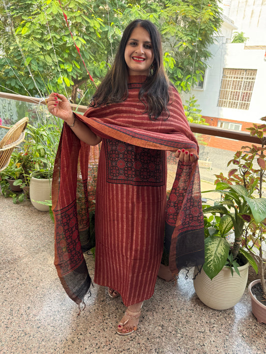 MAROON AJRAKH SILK HANDBLOCK SUIT SET AL-10209