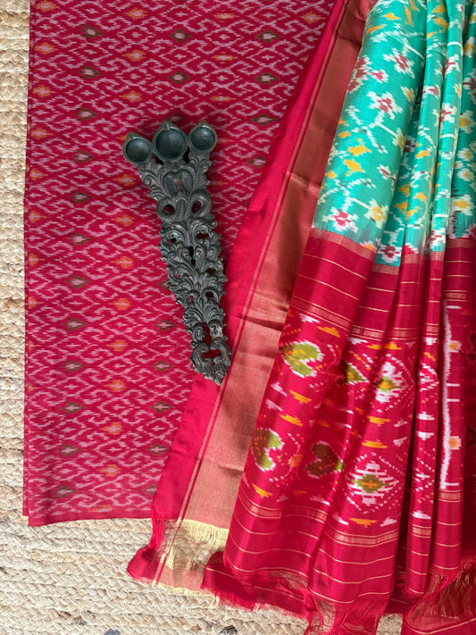 MAROON SILK COTTON IKKAT HANWOVEN KURTA WITH IKKAT PATOLA PURE  SILK HANDWOVEN DUPATTA