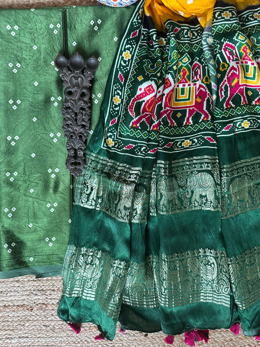 GREEN MASHRU KURTA WITH BANDHANI PATOLA HANDCRAFTED  MODAL SILK DUPATTAS PS- 1045