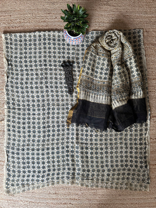IVORY AJRAKH  LINEN SILK HANDBLOCK SUIT SET