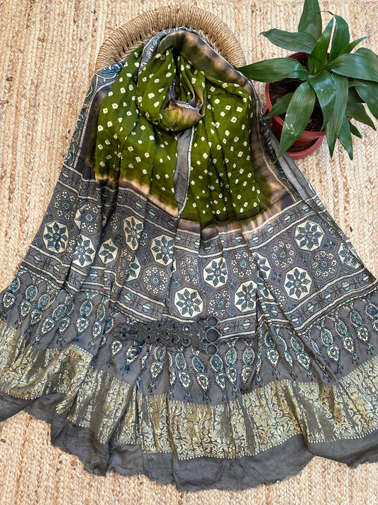 MEHENDI GREEN SILK BANDHANI DUPATTA WITH AJRAKH PRINT IN NAKSHI BORDER