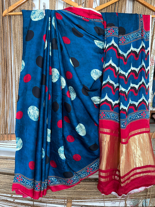 INDIGO RED MODAL SILK PRINT SARI WITH ZARI BORDER