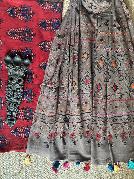 MAROON AJRAKH HANDBLOCK AND HAND EMBROIDERY KURTA WITH  AJRAKH HAND EMBROIDERY DUPATTA
