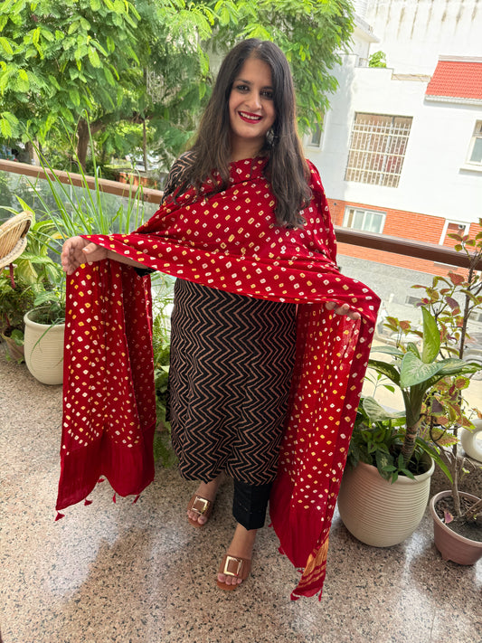 BLACK MASHRU  SILK KURTA WITH RED BANDHANI HANDCRAFTED MODAL SILK DUPATTA PS-1083