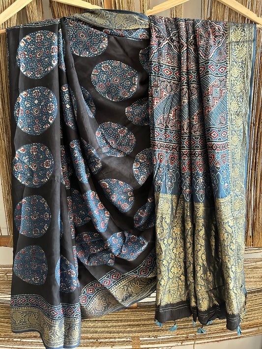 BLACK DOLA  SILK AJRAKH ZARI BORDER SARI