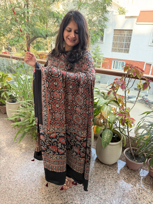 BLACK AJRAKH MODAL SILK HANDBLOCK KURTA SET