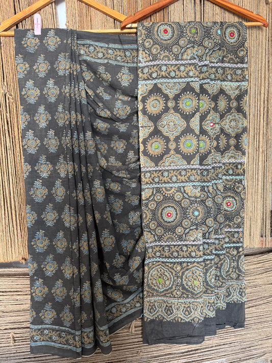 HUNTER GREEN MULL COTTON  AJRAKH HAND CRAFTED SARI