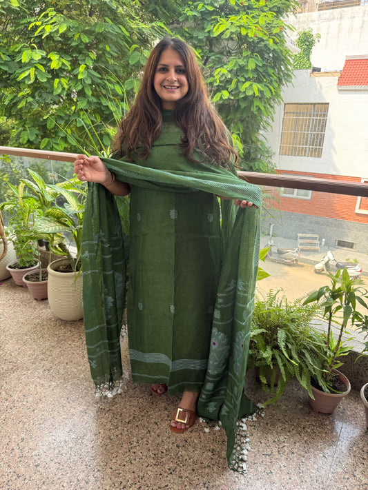 FERN GREEN PURE JAYSHREE  LINEN JAMDANI HANDWOVEN KURTA SET