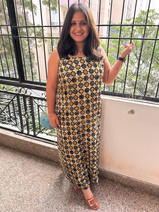 Ivory geometry Beautiful handcrafted Ajrakh Silk Velvet Kurta