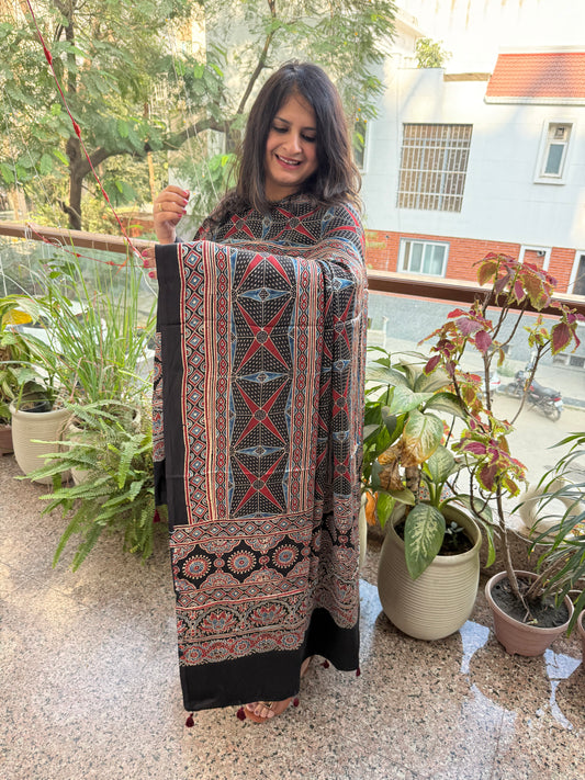 BLACK AJRAKH MODAL SILK HANDBLOCK KURTA SET