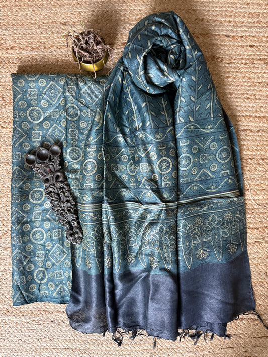 INDIGO BLUE AJRAKH TUSSAR SILK HANDBLOCK SUIT SET TSS- 16