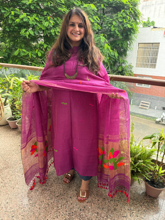 STEEL BLUE TISSUE LINEN JAMDANI HANDWOVEN KURTA SET (Copy)