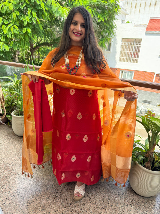 Rufous Red Kora silk certified handloom Banarsi kadwa Booti Meenakari three piece suit