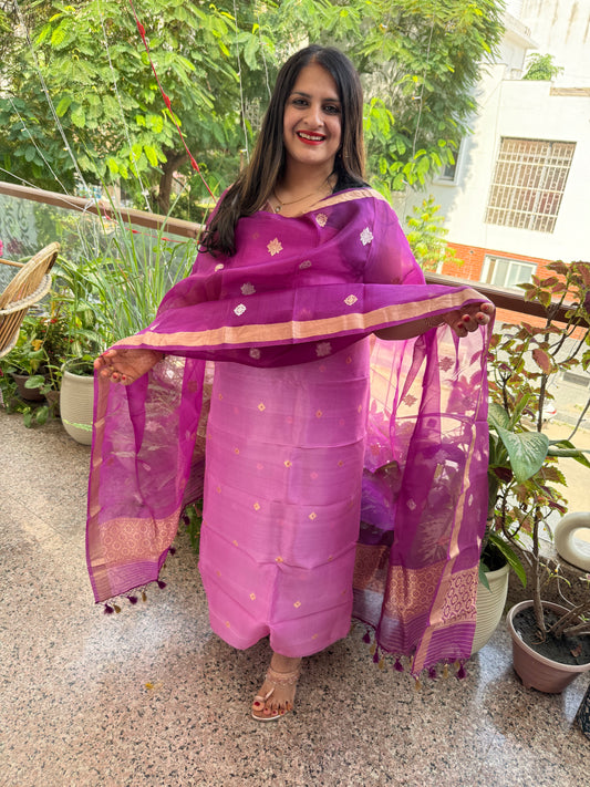 Neon pink Kora silk certified handloom Banarsi kadwa Booti three piece suit