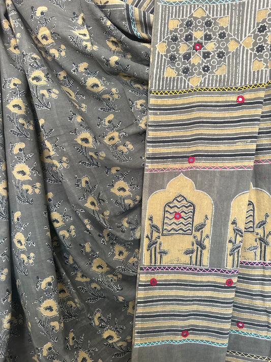 MEHNDI GREEN COTTON AJRAKH HANDEMBROIDERY SARI