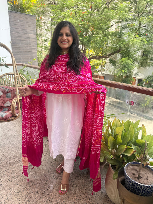 Hot pink handwoven handcrafted gajji silk chandmukhi dupatta