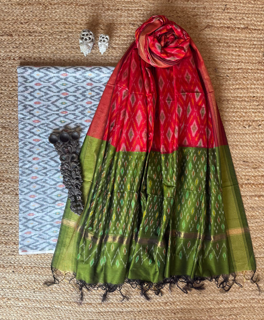 WHITE IKKAT PURE SILK HANWOVEN KURTA WITH IKKAT PURE SILK HANDWOVEN DUPATTA