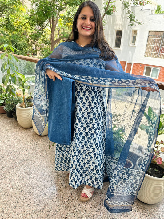 INDIGO WHITE COTTON KOTA HANDBLOCK SUIT SET