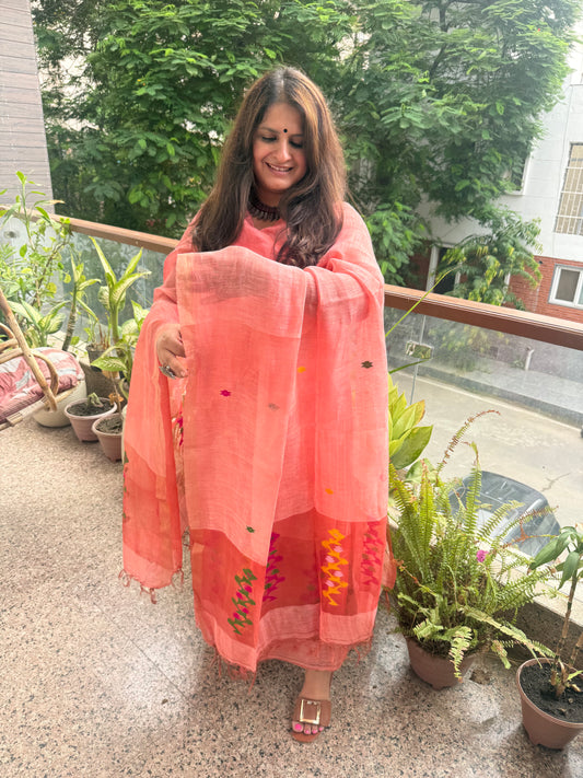 Soft Blush Pink Jamdani Tissue Linen Handwoven kurta set